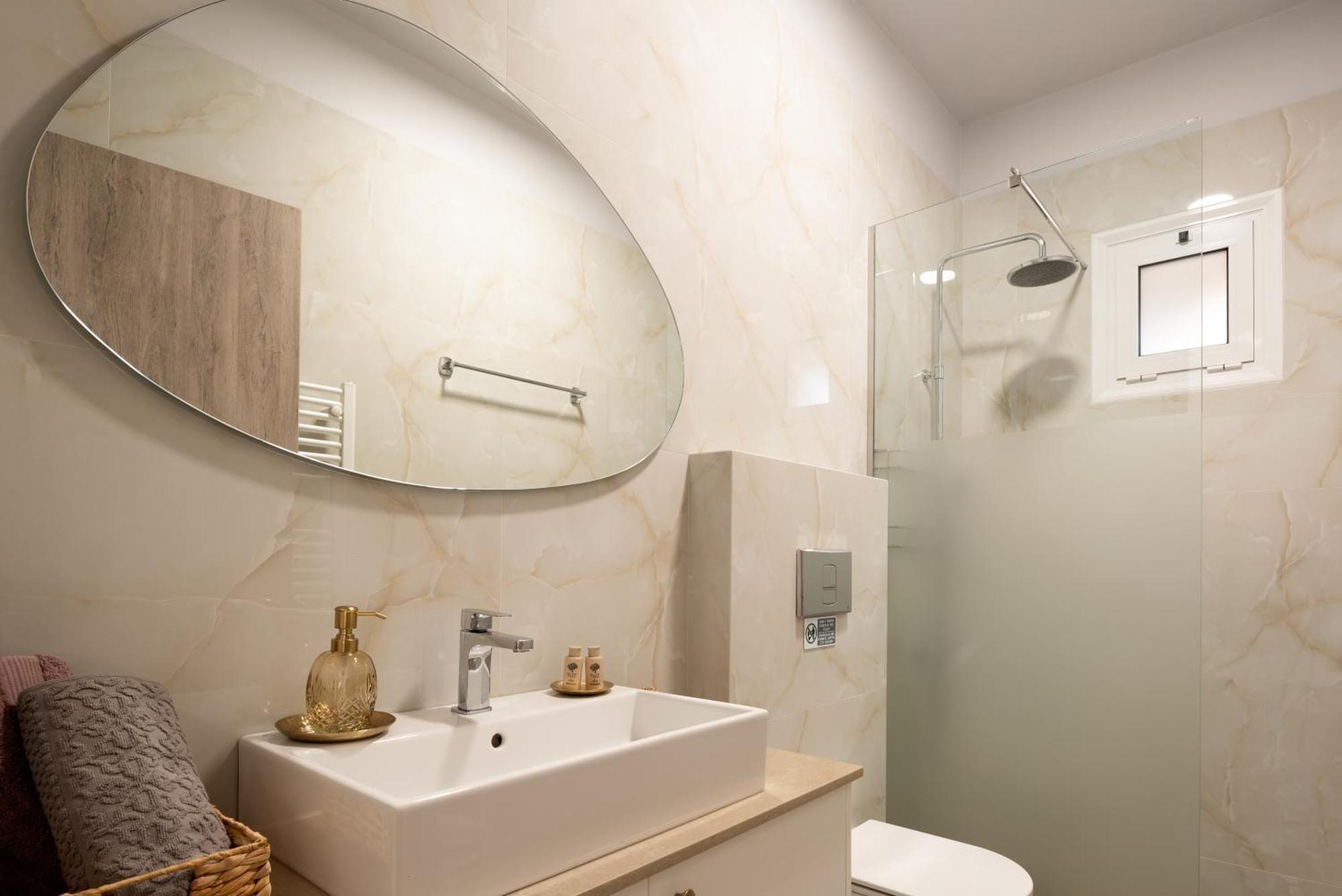 Alba Bianca Villa, Family Retreat With Heated Pool By Thinkvilla Hersonissos  Zewnętrze zdjęcie